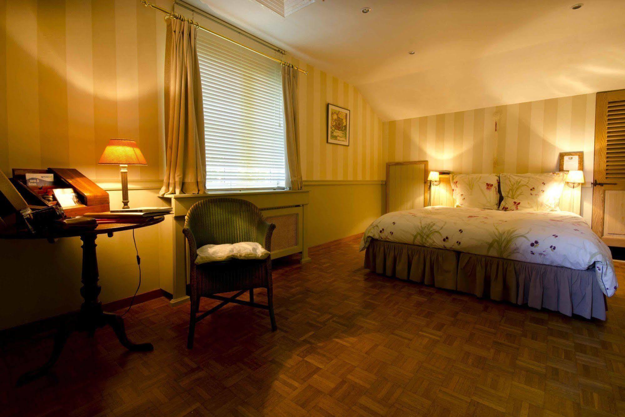 B&B Cosy Cottage Schoonaarde エクステリア 写真